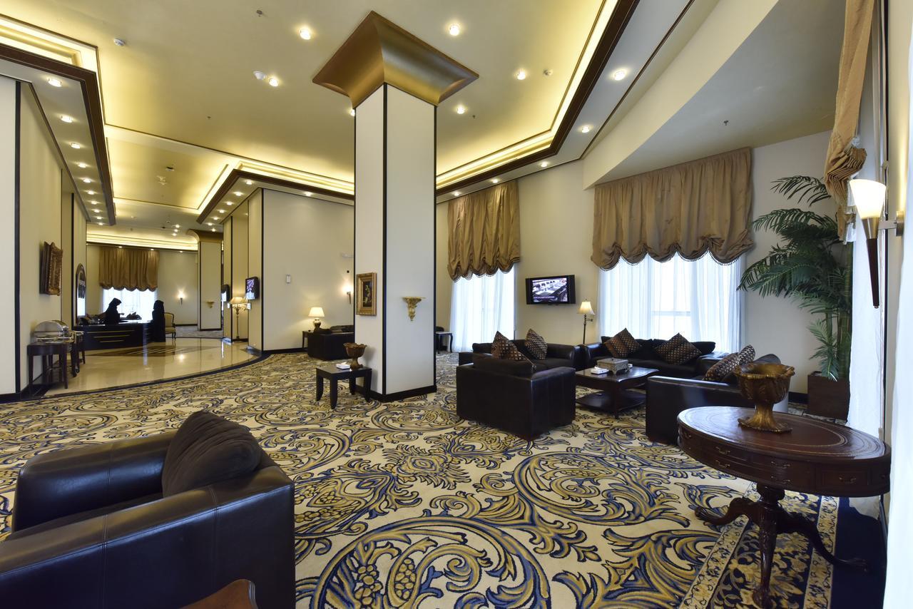 Awaliv International Hotel Ta'if Exterior photo The lobby of the hotel